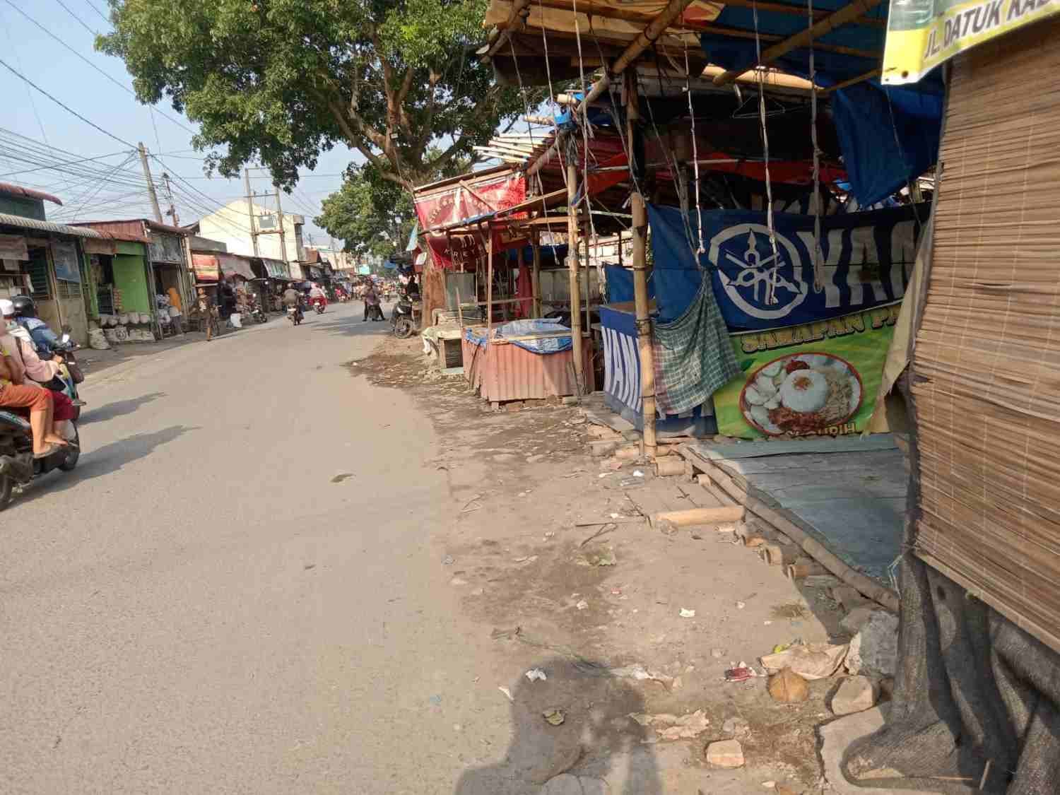 PKL di Atas Drainase Jalan Datok Kabu Diminta Bongkar Lapak, Pembangunan Tembok Penahan Tanah Segera Dilakukan