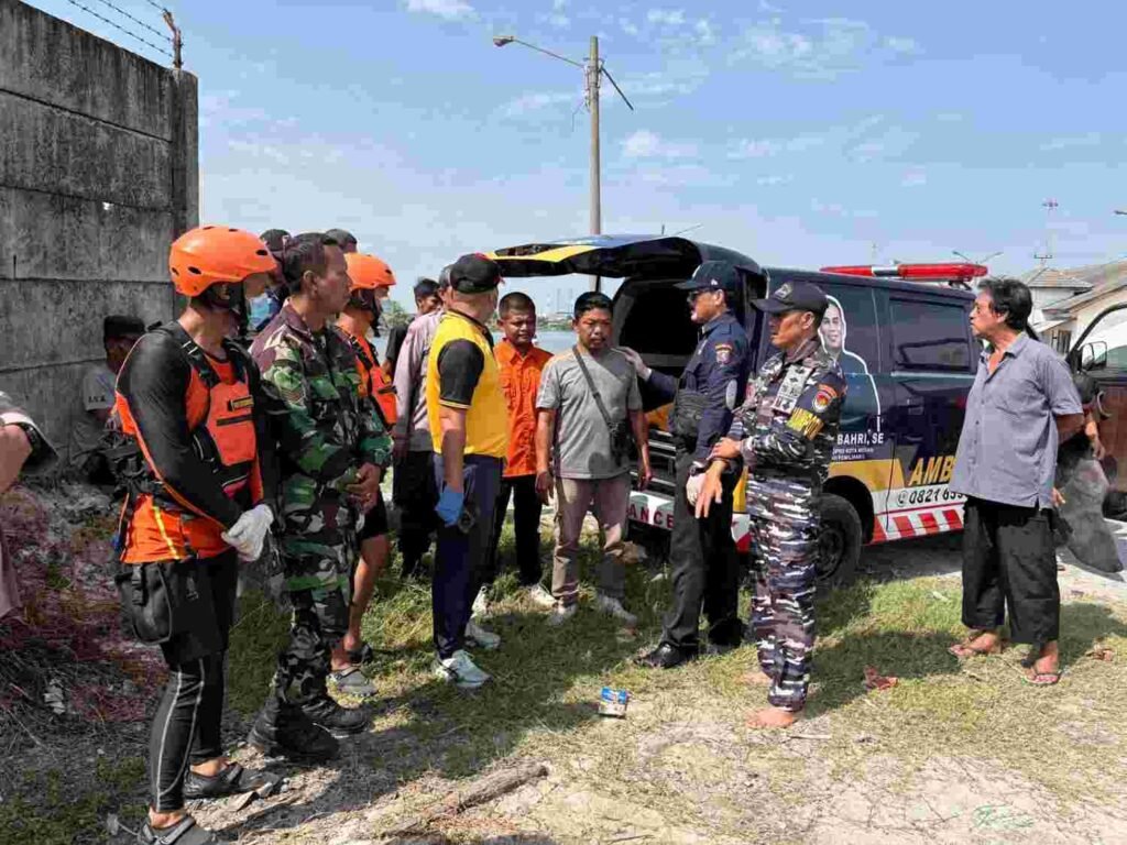 Jenazah Mengapung di Perairan Bagan Deli, Posal Medan Labuhan Bergerak Evakuasi