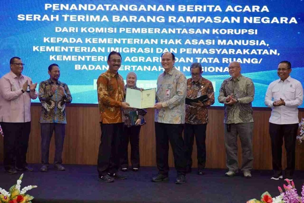 KPK Serahkan Barang Rampasan Negara Rp763 Juta ke ATRBPN untuk Dukung Layanan