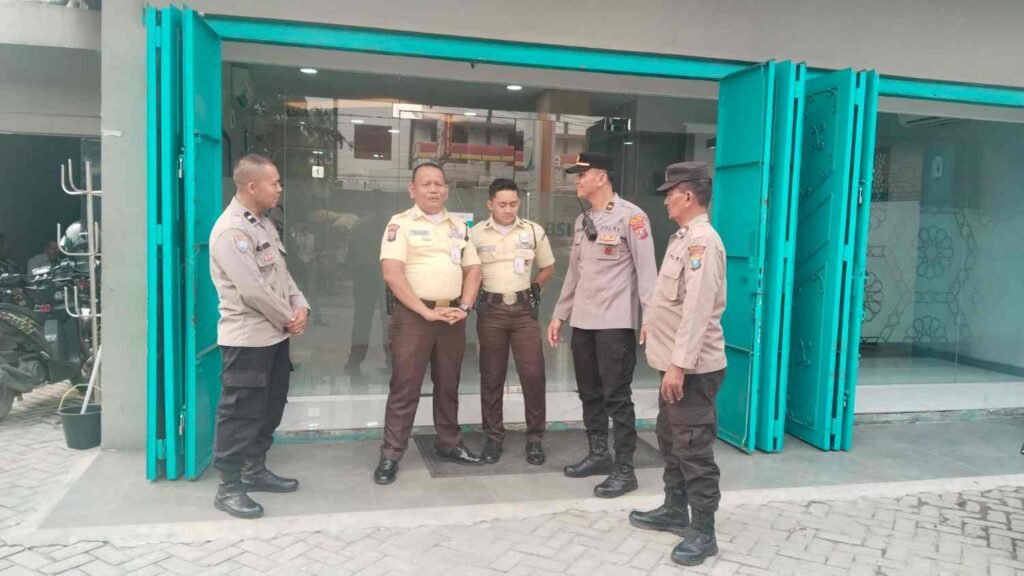 Perkuat Pengamanan Objek Vital, Sat Binmas Polres Tanjung Balai Sambangi Satpam Bank BSI