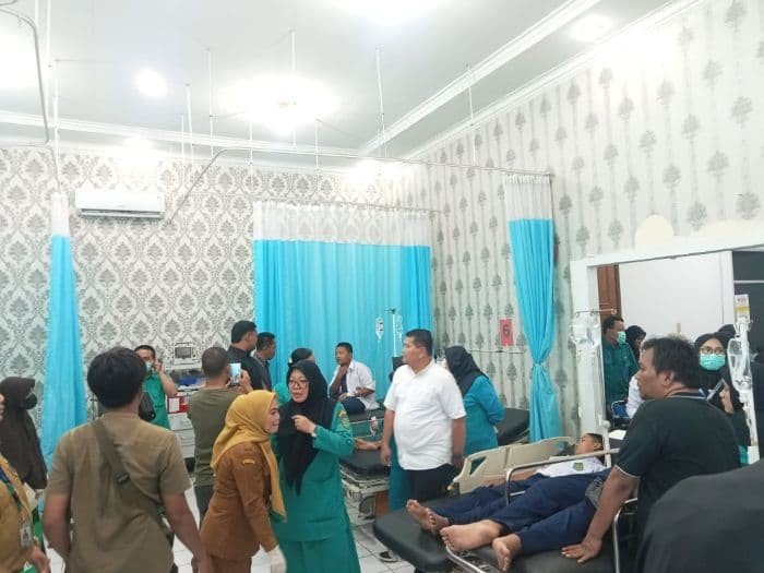 Puluhan Pelajar di Kisaran Dilarikan ke Rumah Sakit Usai Santap MBG, 13 Dirawat di RSUD HAMS