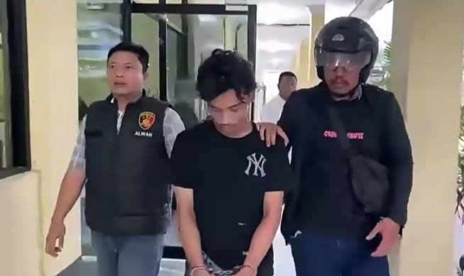 Sempat Bersembunyi di Kolong Tempat Tidur, Residivis Narkoba Diciduk Polsek Medan Timur